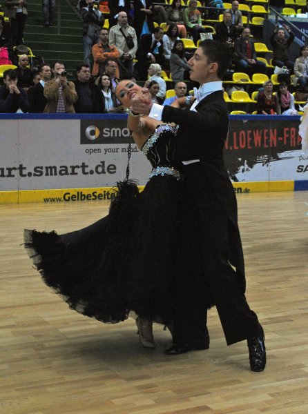 jug a std straub 9